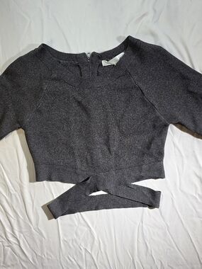 J.O.A. Strappy Criss-Cross Cropped Knit Sweater Top - Medium
